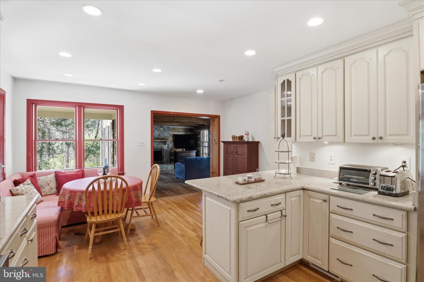 10101 Mill Wheel Lane photo 12
