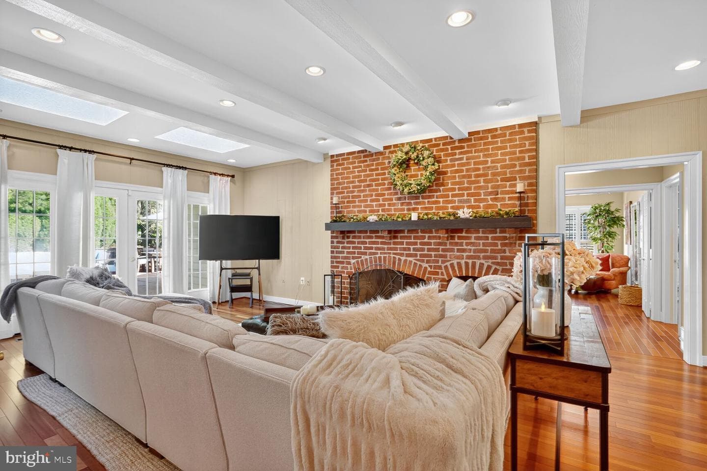 6705 Cedar View Court photo 18