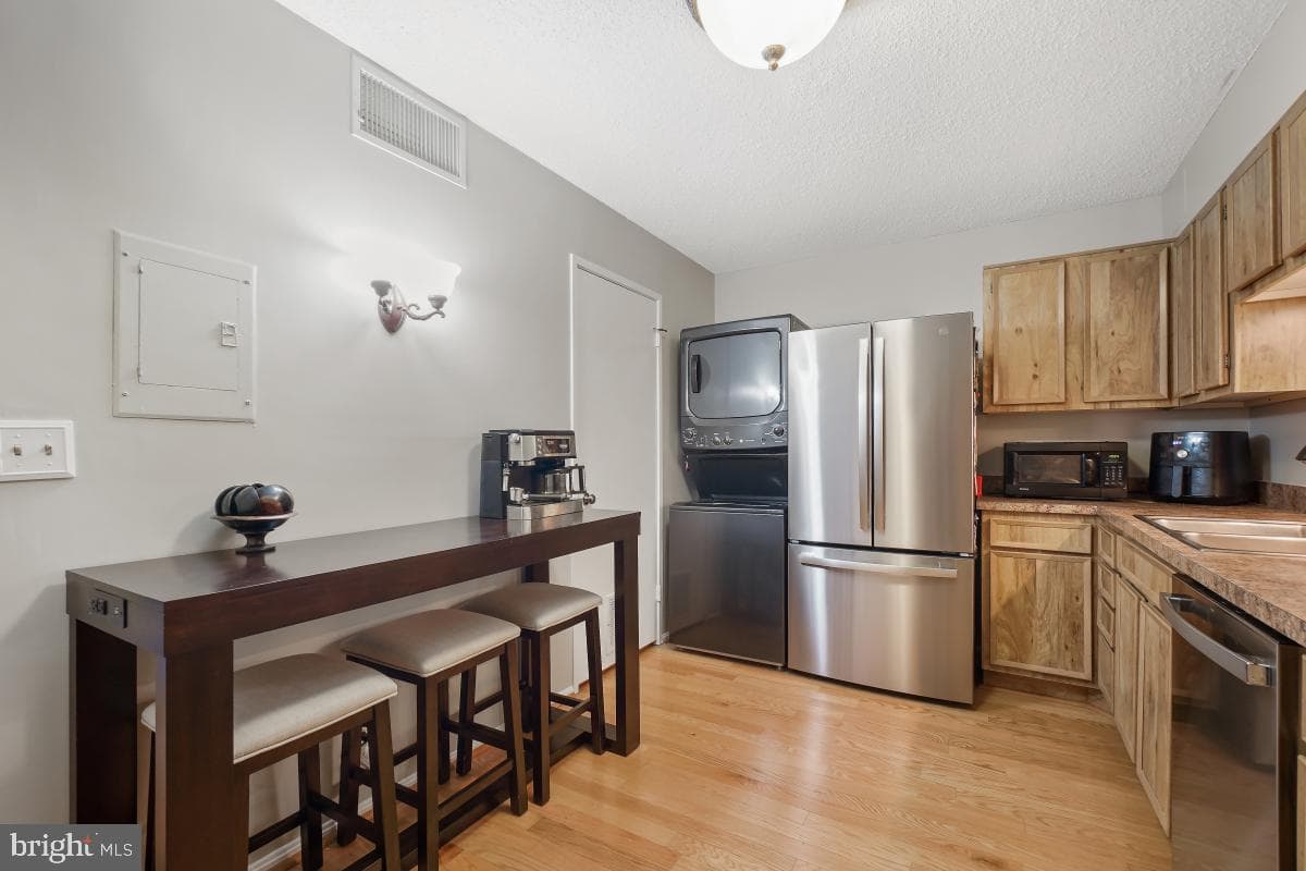 5903 Mount Eagle Drive #1612 photo 14
