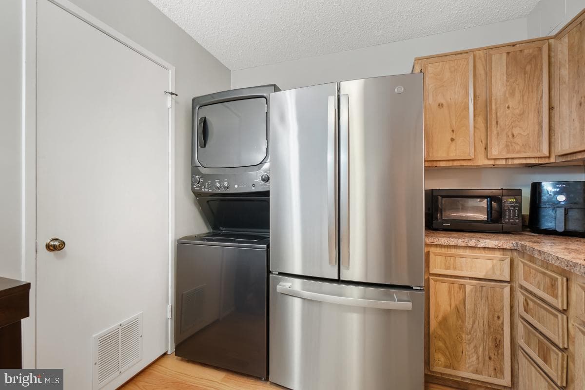 5903 Mount Eagle Drive #1612 photo 15
