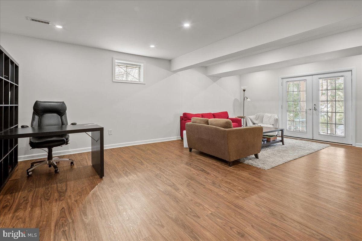 5262 Pumphrey Drive photo 35