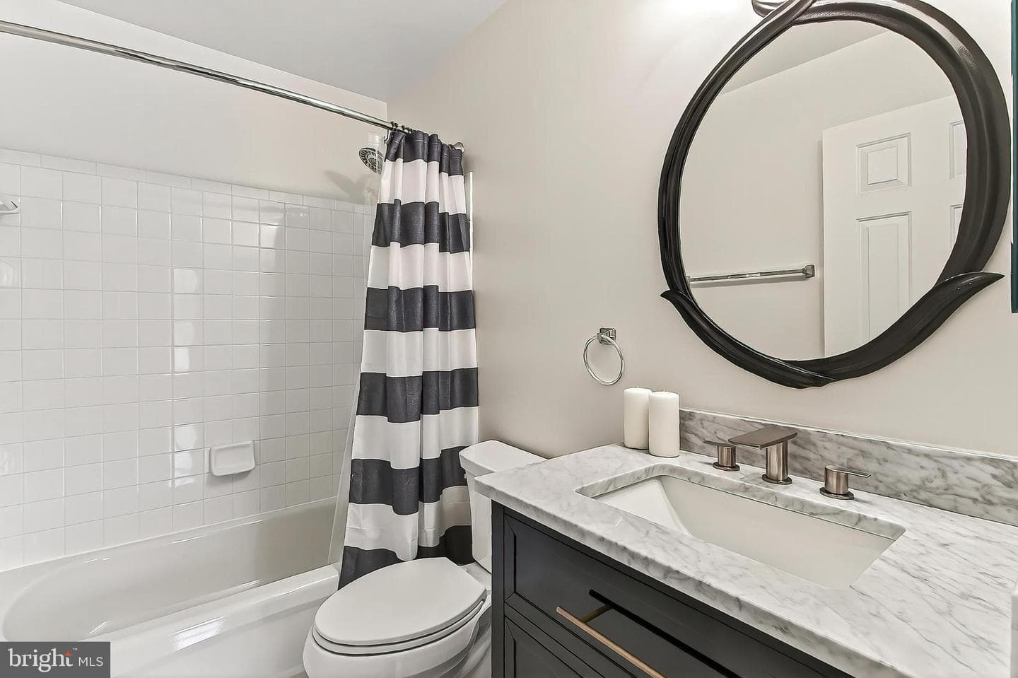 6209 Waterlily Court photo 47