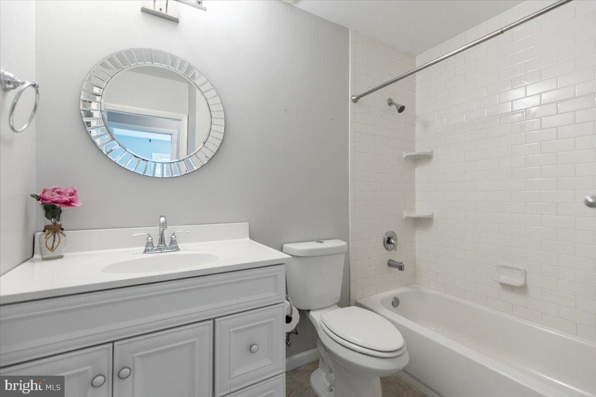 4133 Point Hollow Lane photo 20