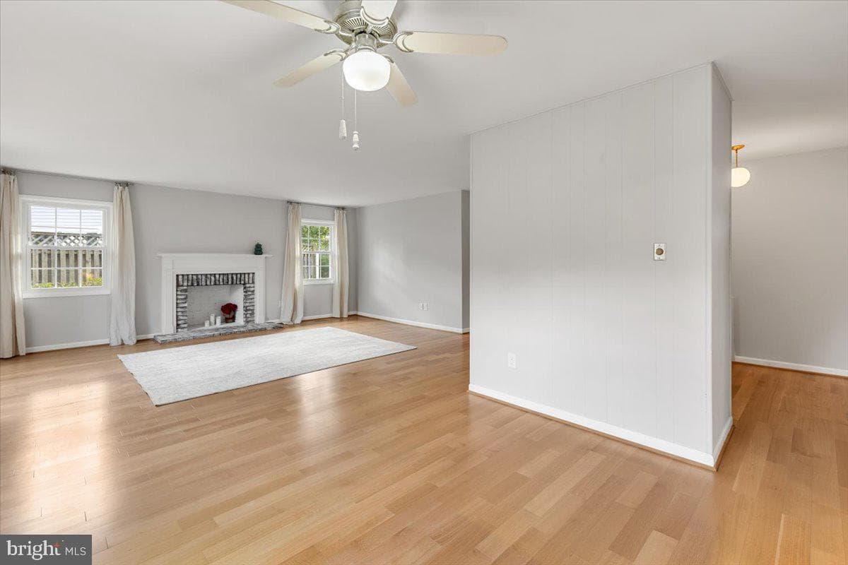 4133 Point Hollow Lane photo 4