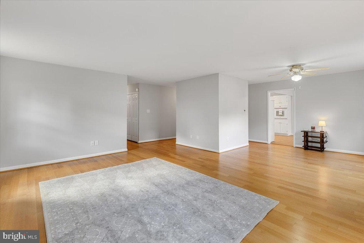 4133 Point Hollow Lane photo 5