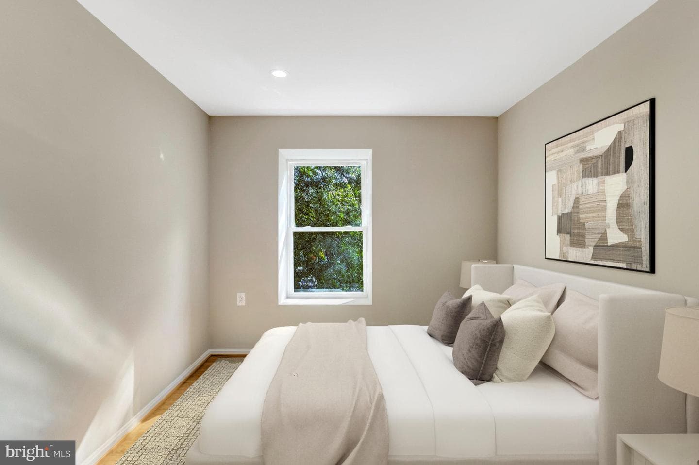 6108 Pond Lily Court photo 9