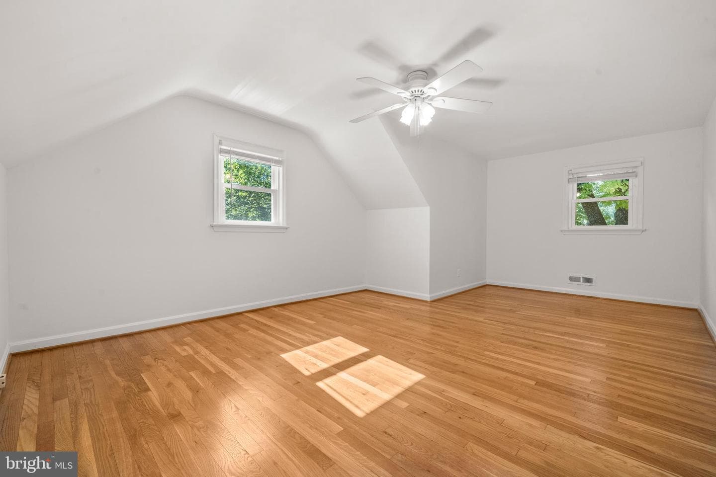 1015 Kennedy Street photo 21