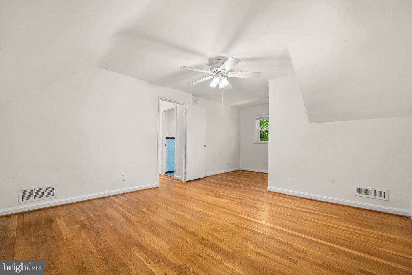 1015 Kennedy Street photo 26