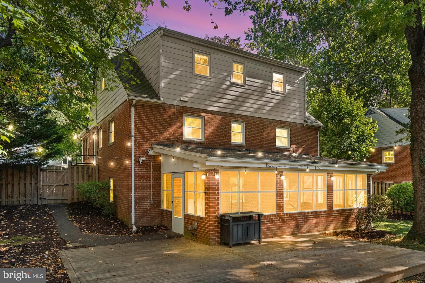 1015 Kennedy Street photo 36