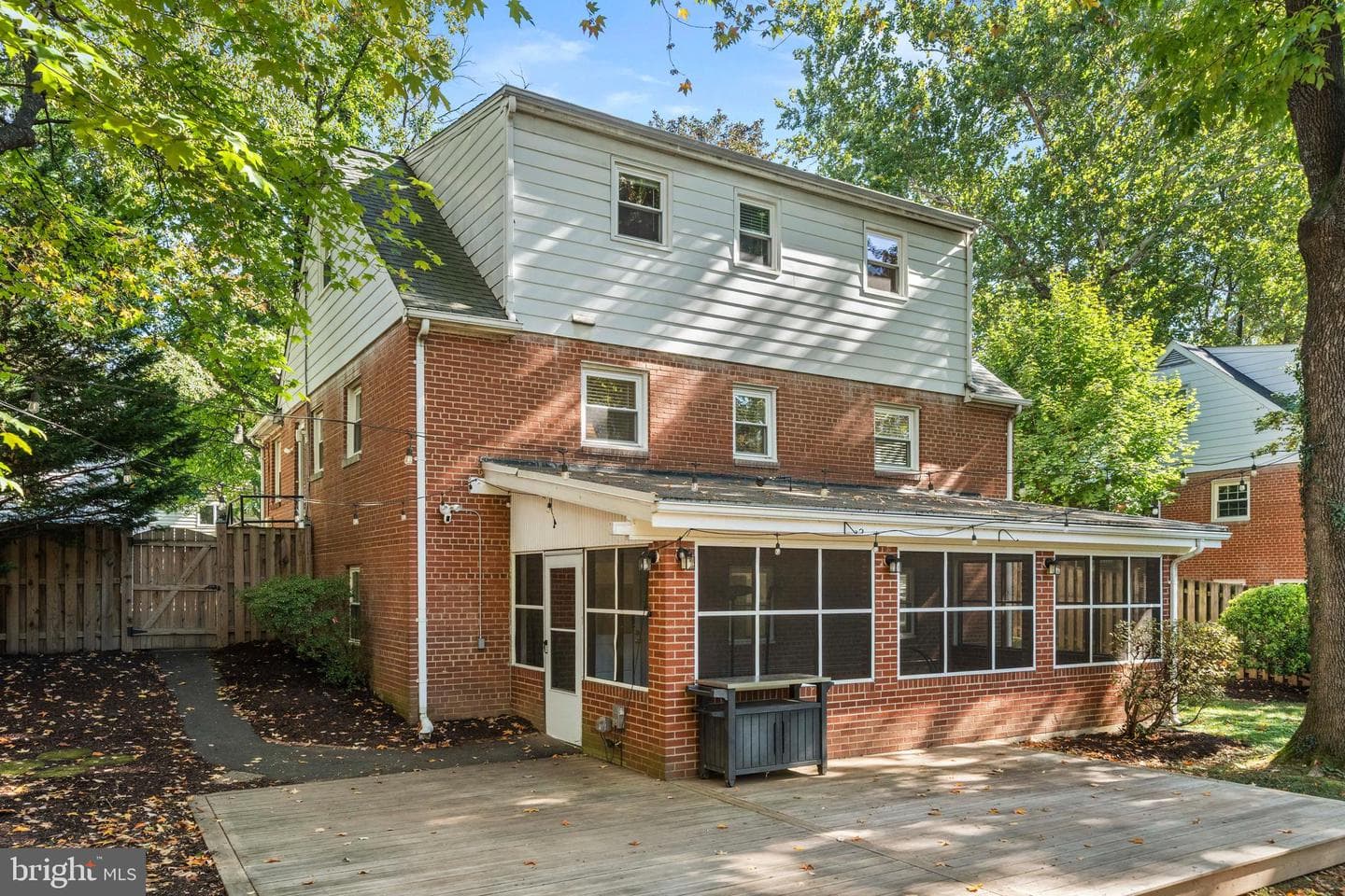 1015 Kennedy Street photo 37