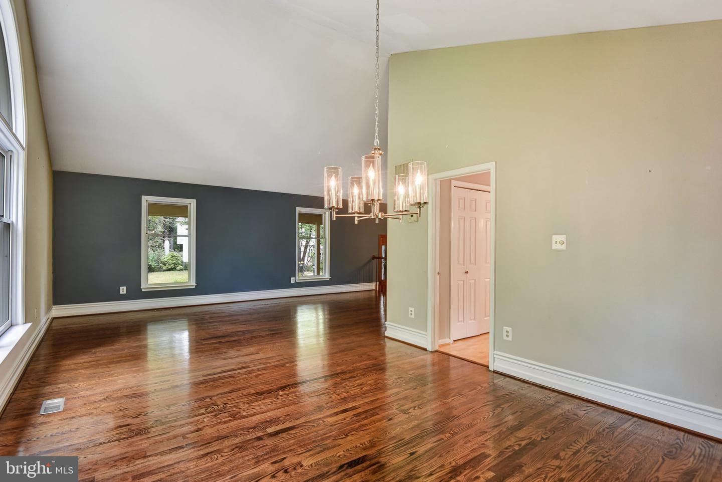 12210 Rowan Tree Drive photo 15