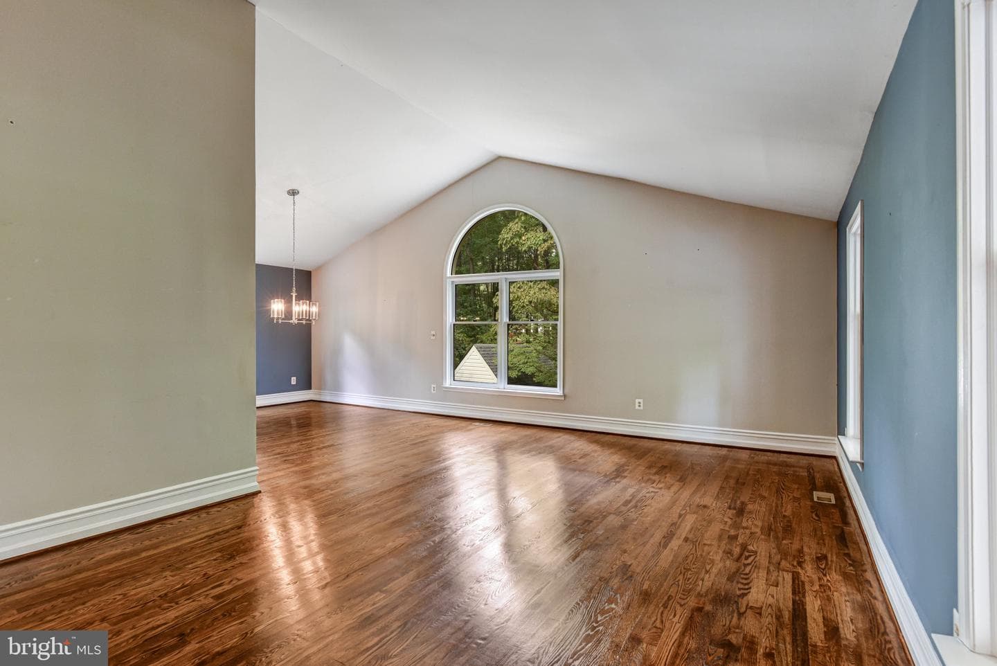 12210 Rowan Tree Drive photo 9