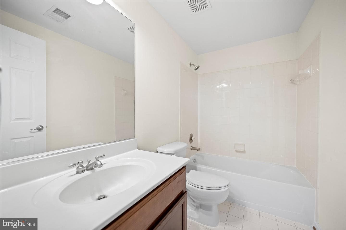 5653 Faircloth Court photo 20