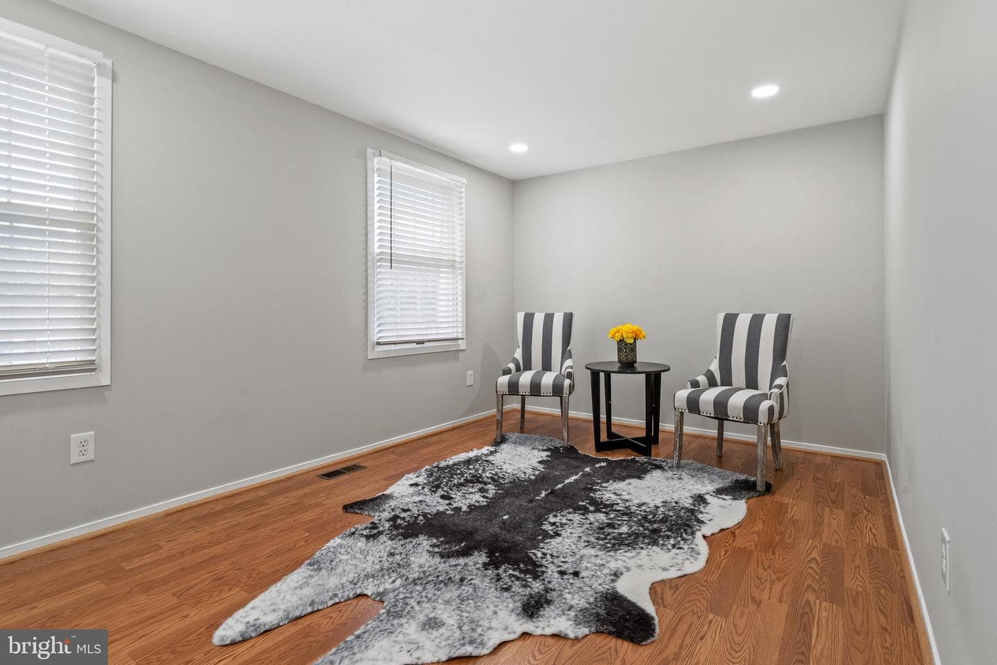 6122 Mantle Road photo 17