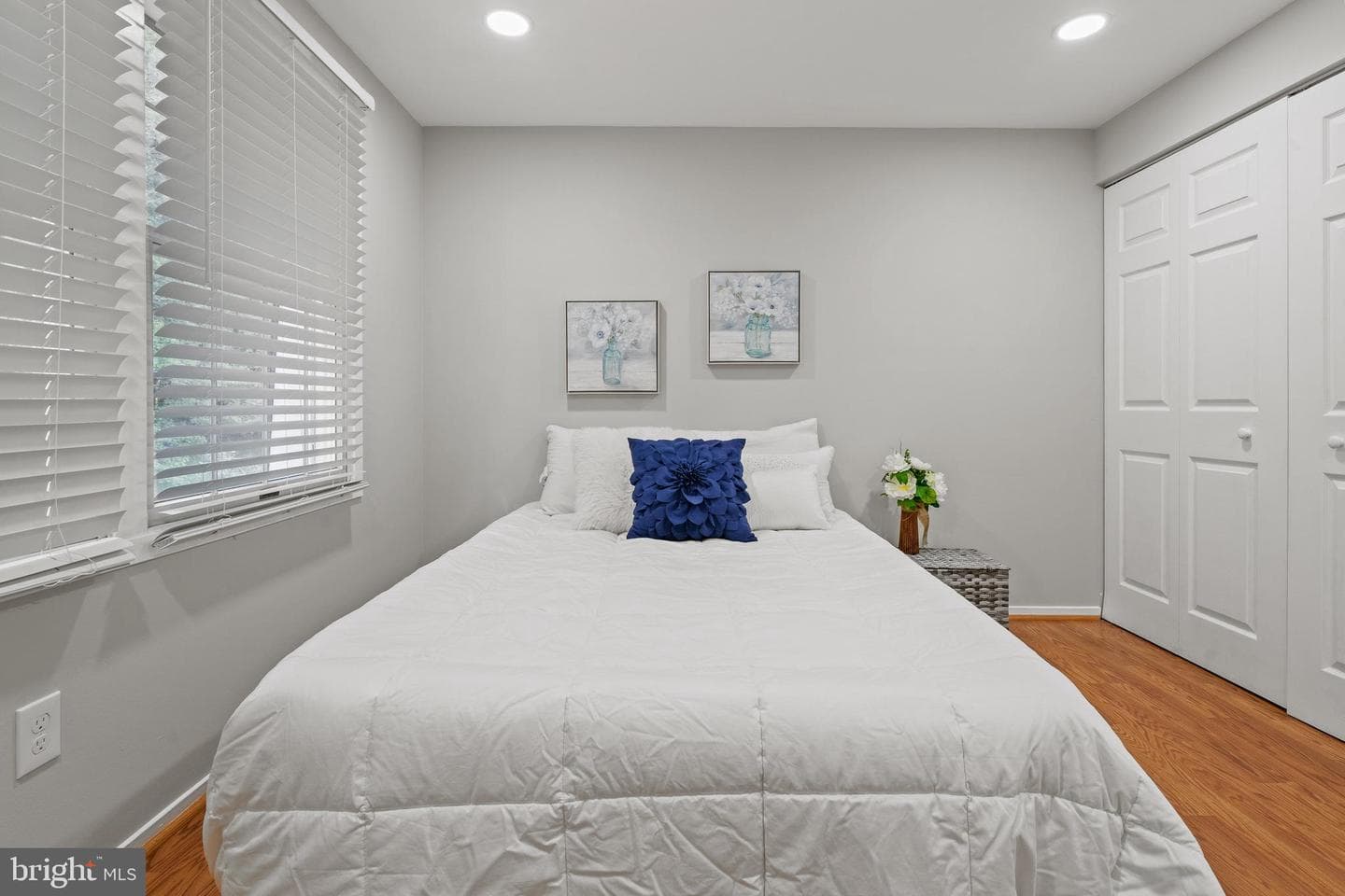 6122 Mantle Road photo 28