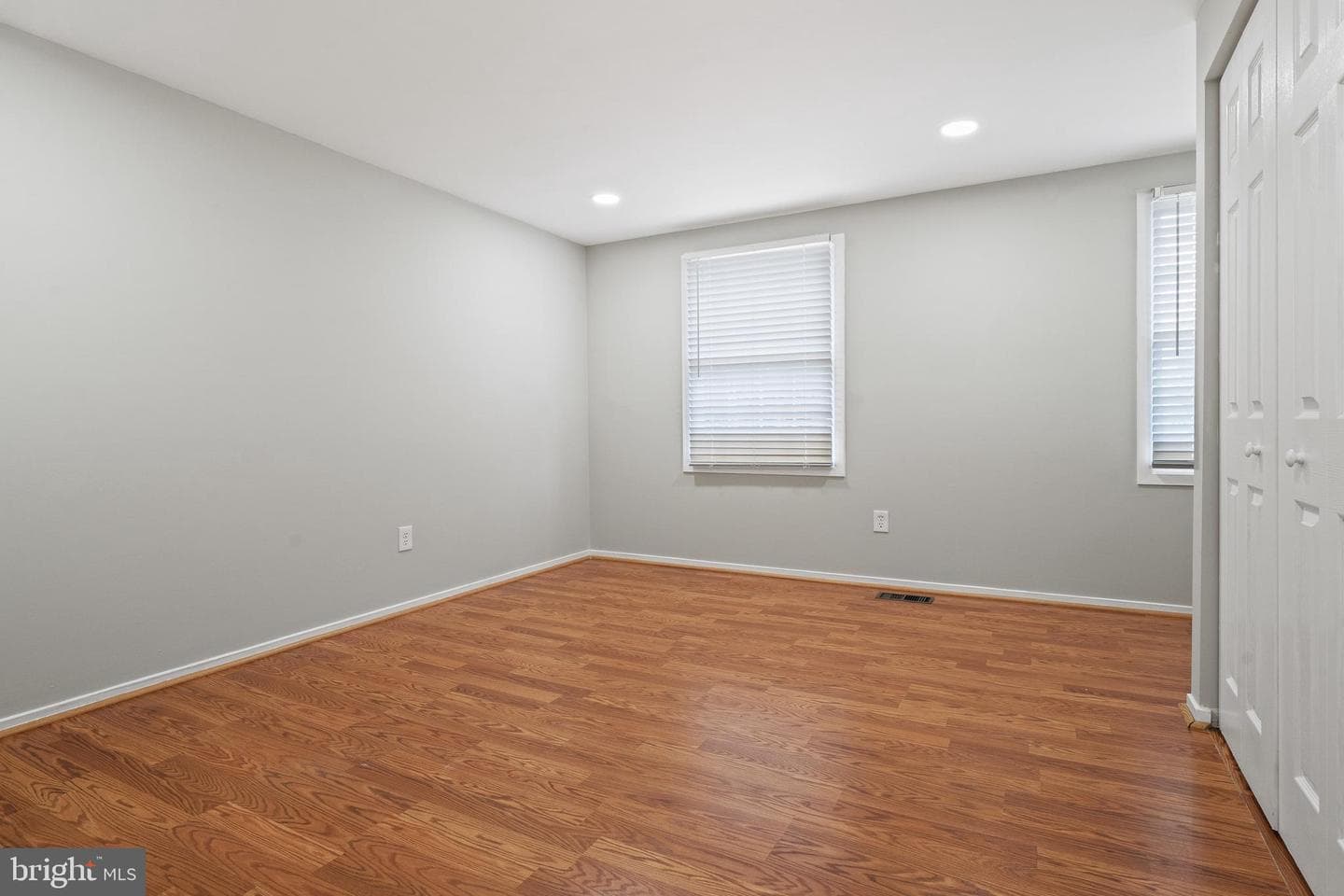6122 Mantle Road photo 29