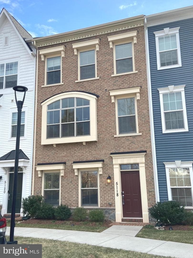 5118 Ridgeview Retreat Drive photo 2