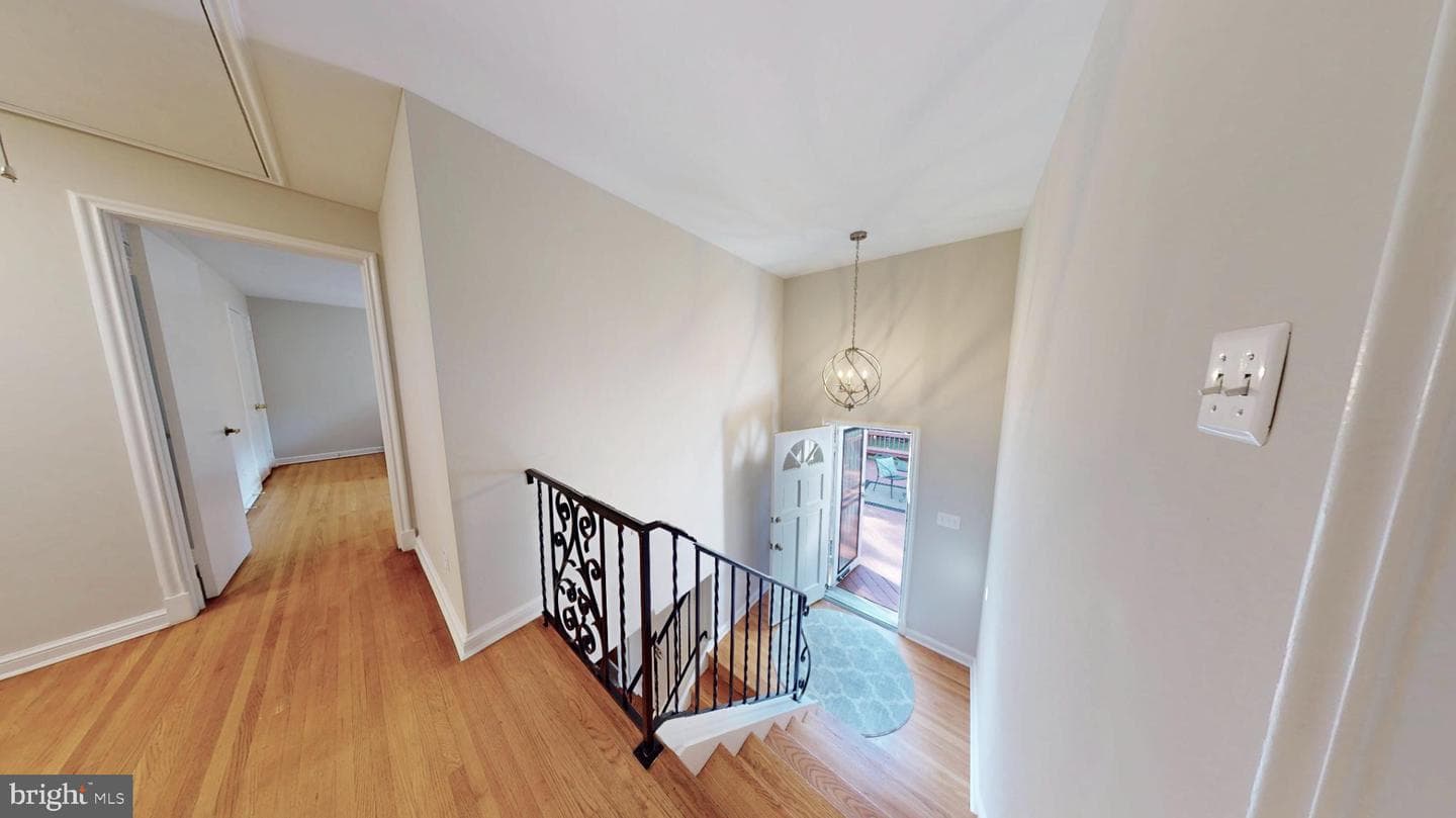 7204 Regent Drive photo 27