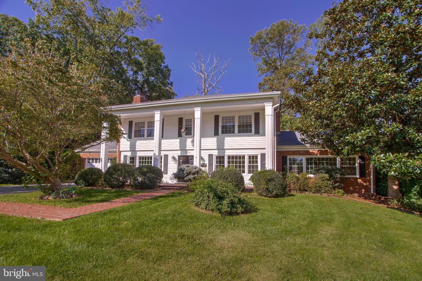 7204 Regent Drive photo 49