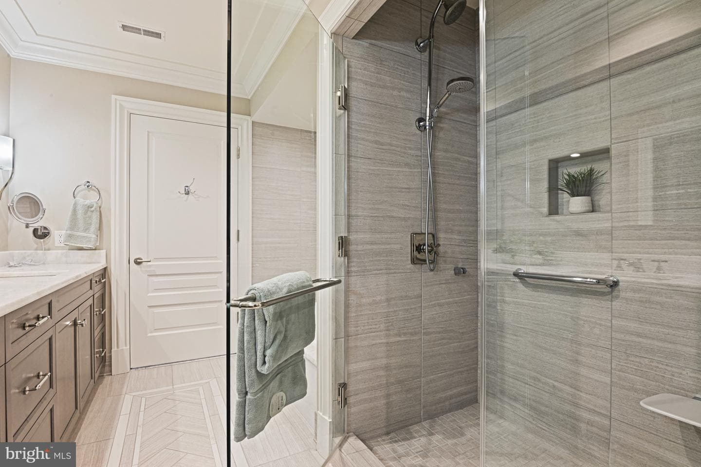 6900 Fleetwood Road #507 photo 11