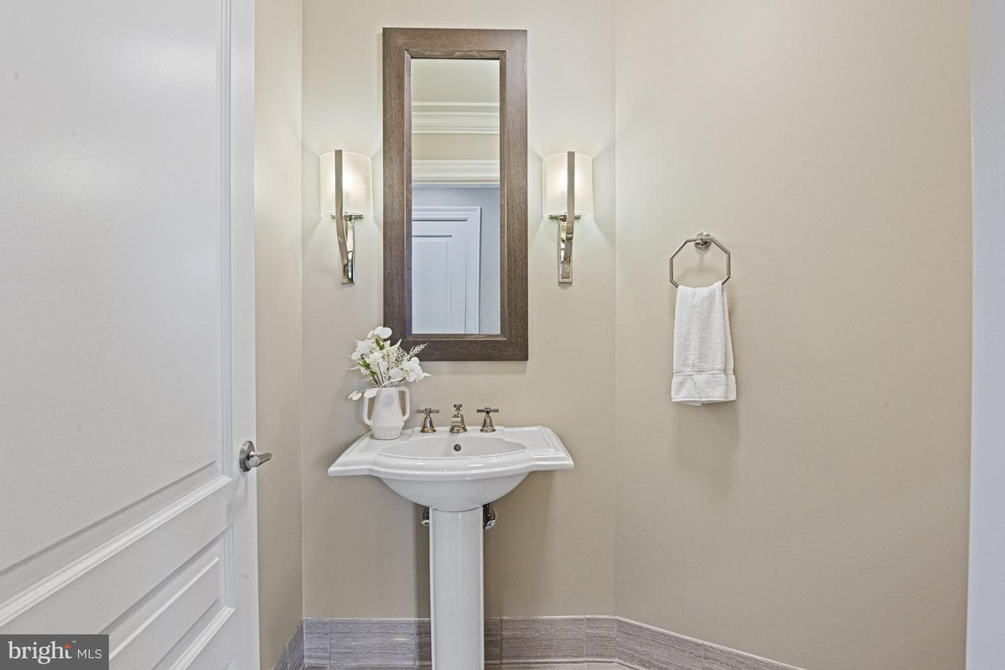 6900 Fleetwood Road #507 photo 32
