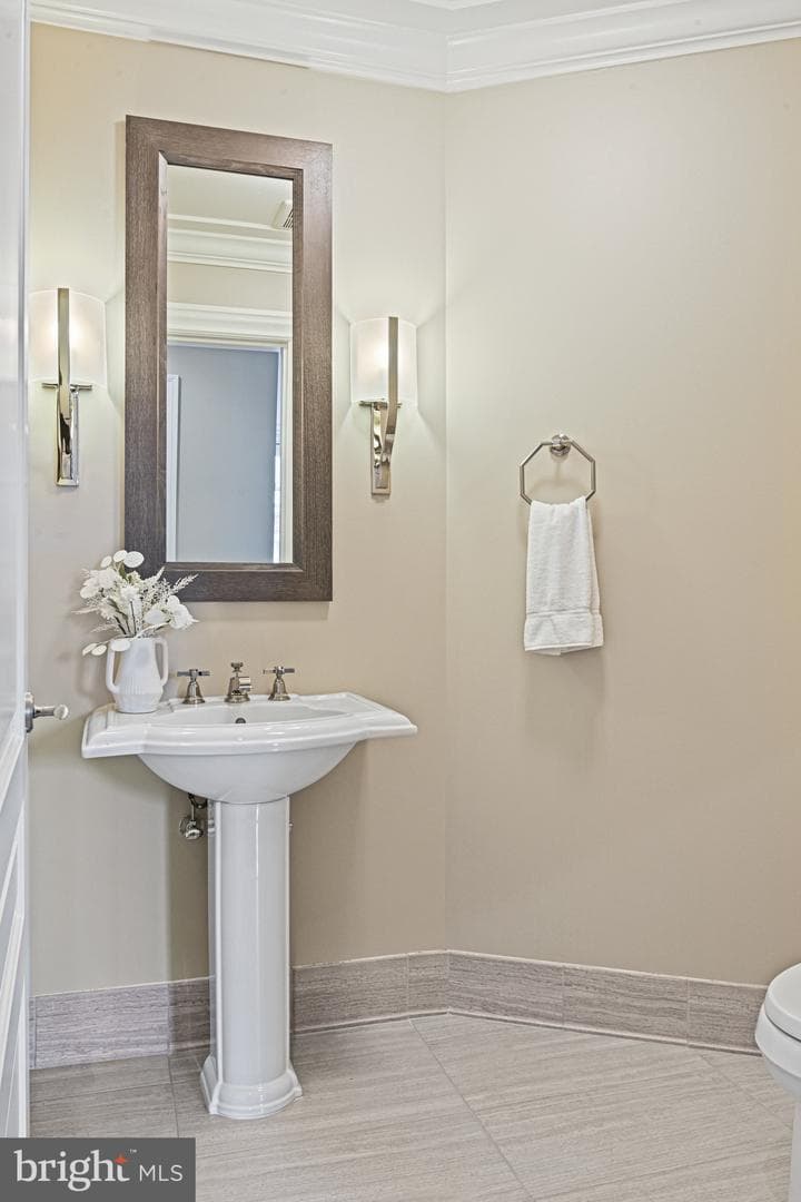 6900 Fleetwood Road #507 photo 33