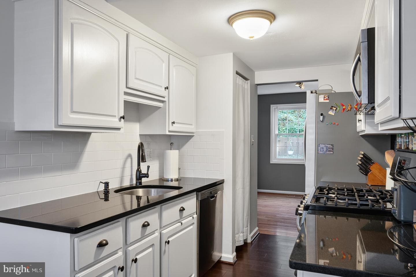 9909 Lakepointe Drive photo 25