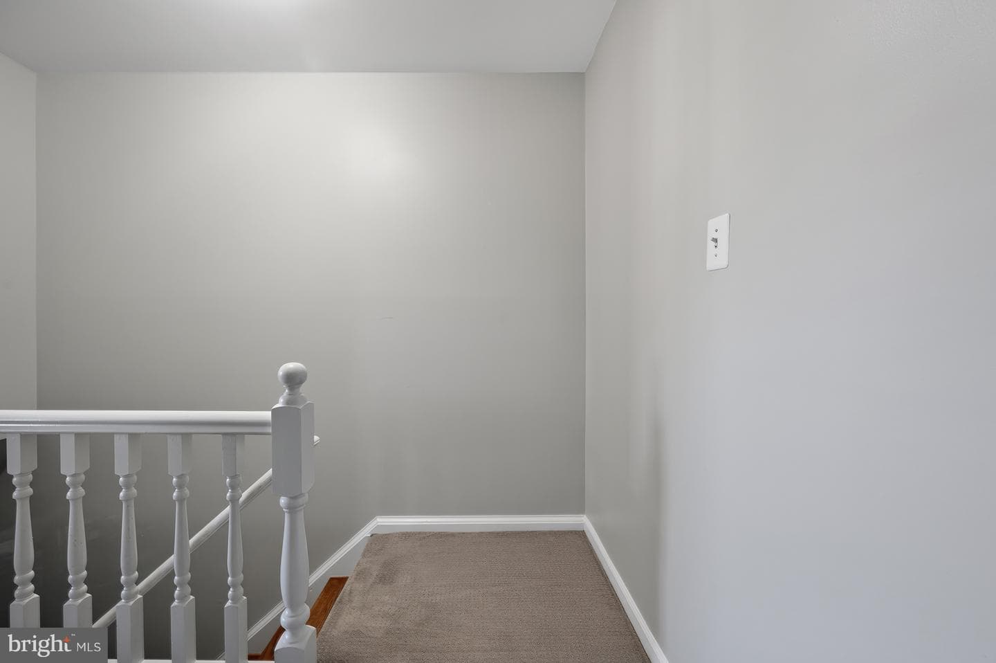 9909 Lakepointe Drive photo 30