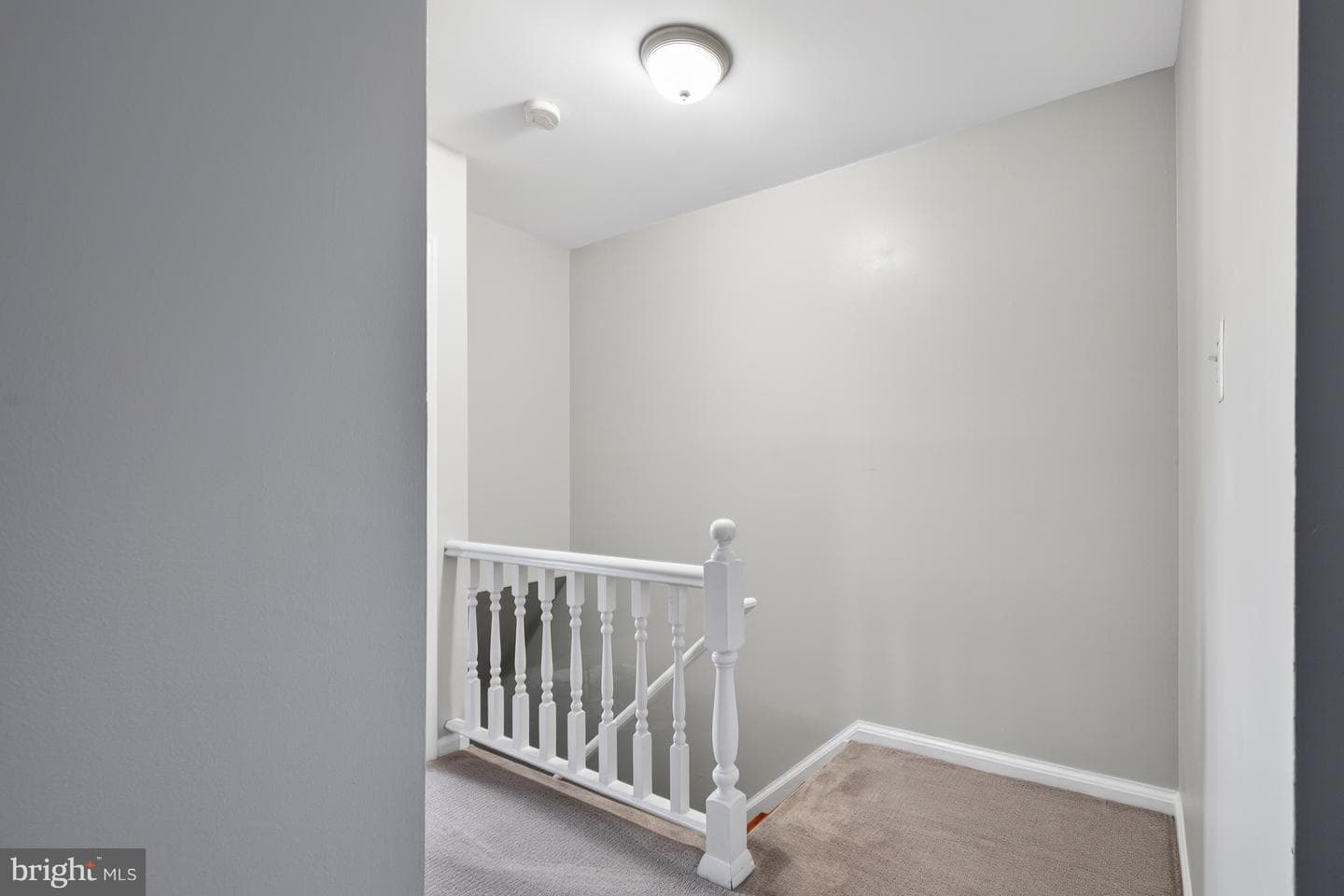 9909 Lakepointe Drive photo 31