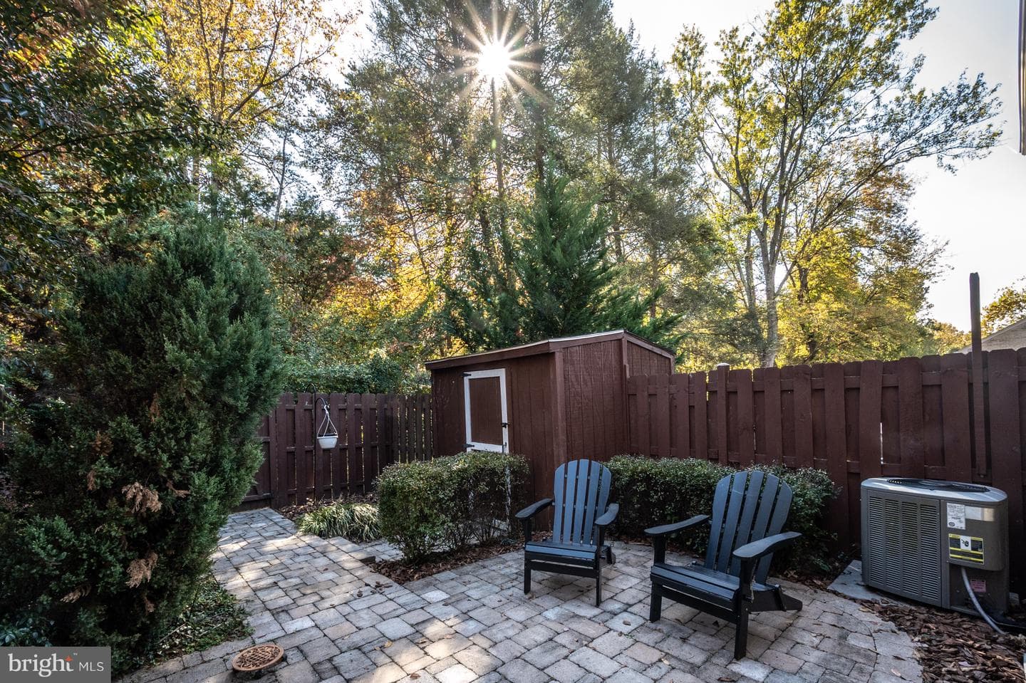 9909 Lakepointe Drive photo 54