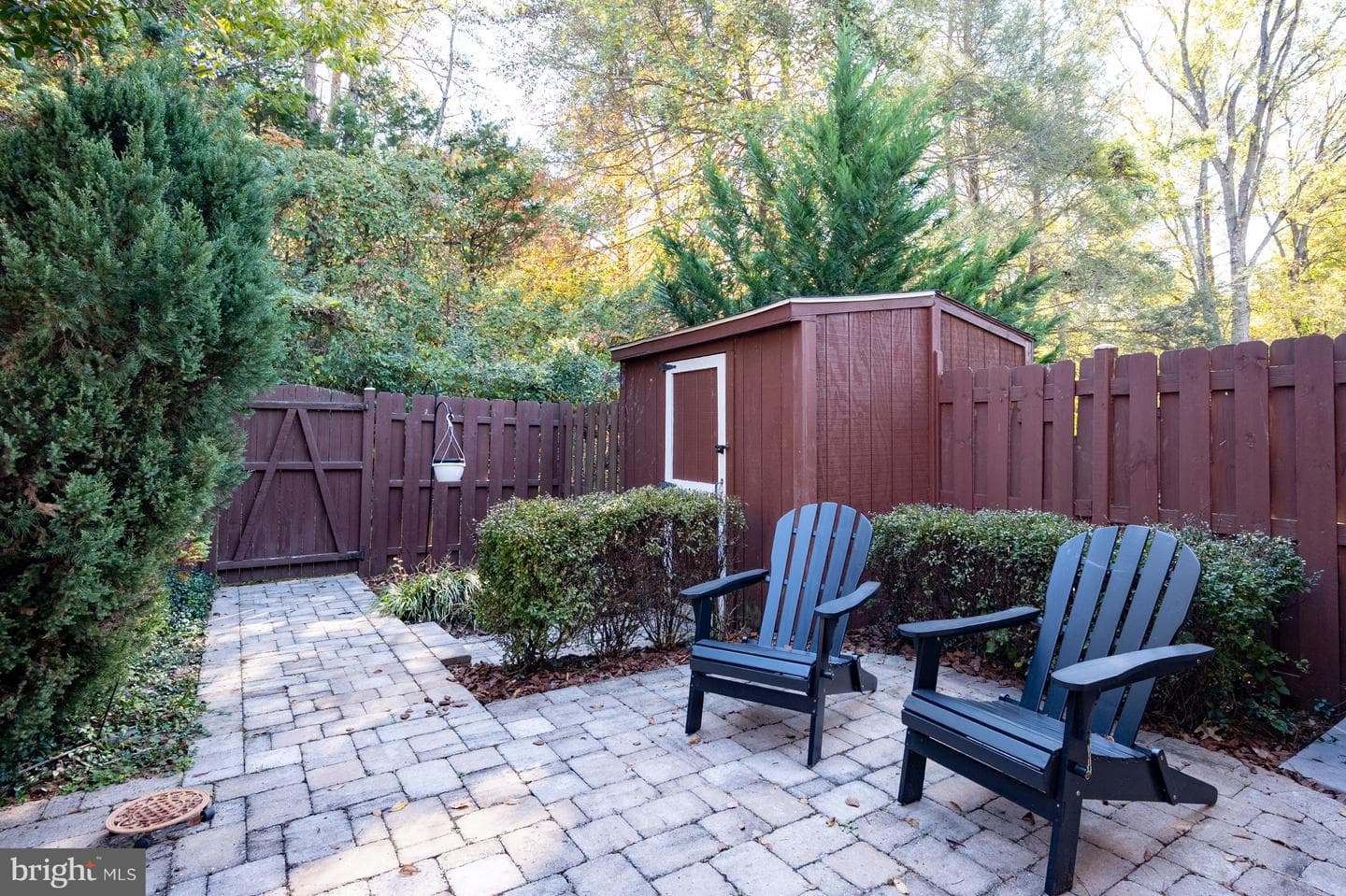 9909 Lakepointe Drive photo 55
