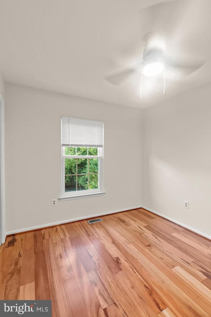 4528 Waverly Crossing Lane photo 11