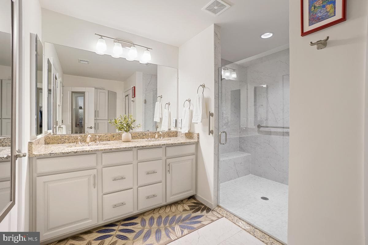 7762 Belvale Drive photo 27