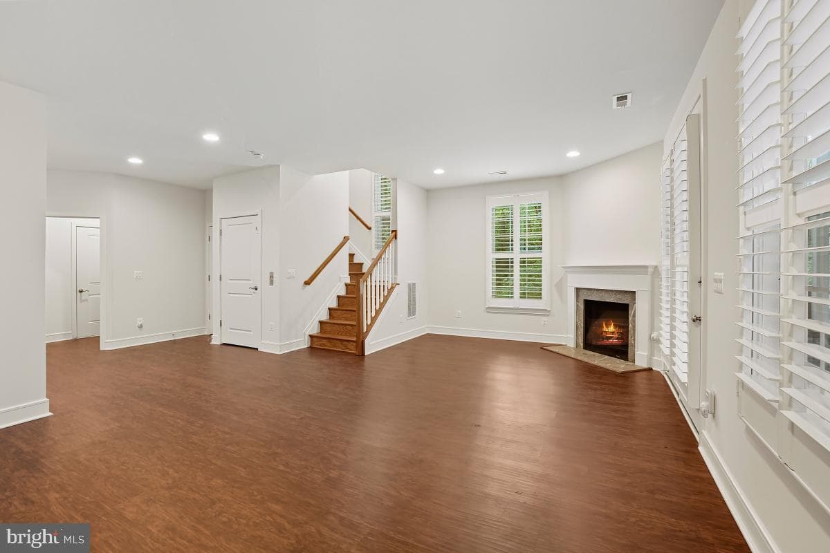 7762 Belvale Drive photo 37