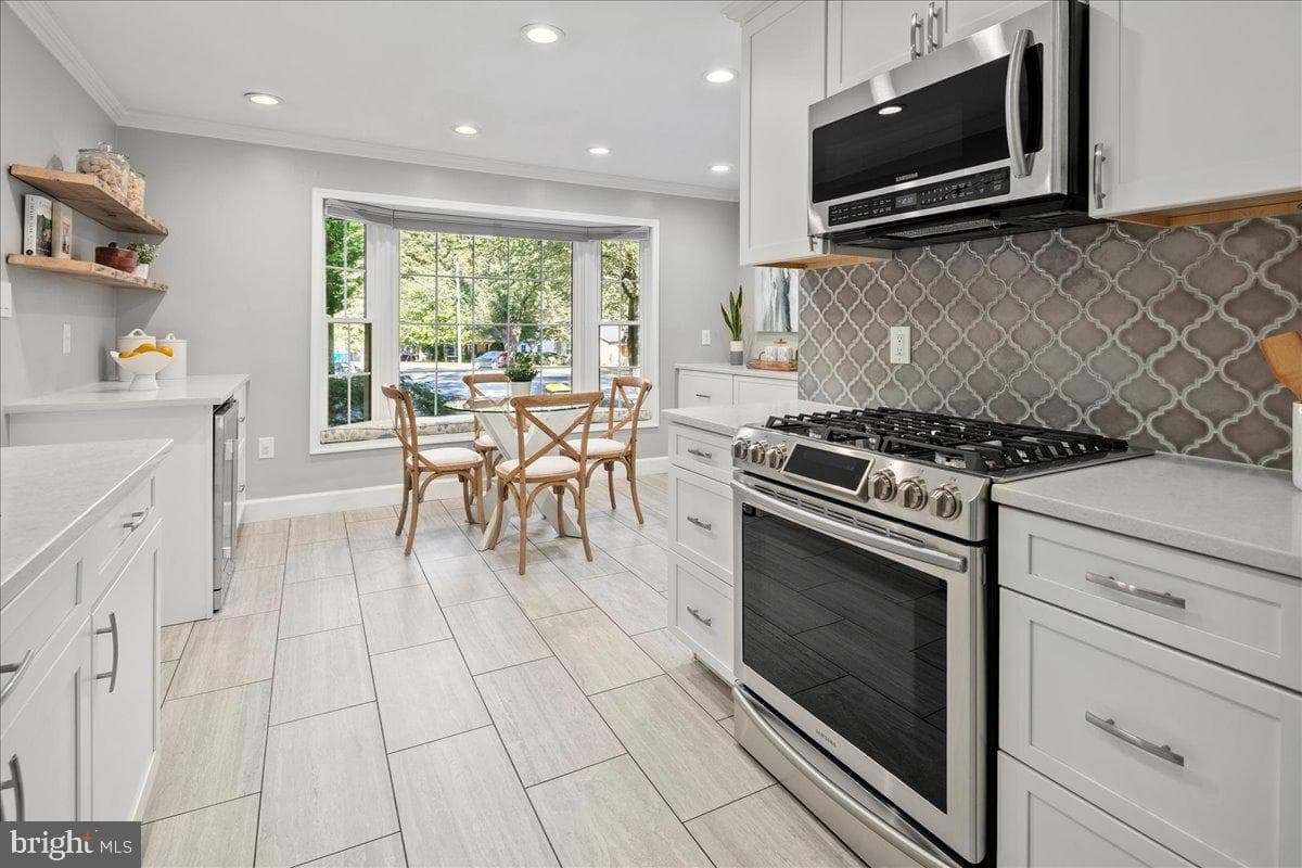 9515 Stevebrook Road photo 5