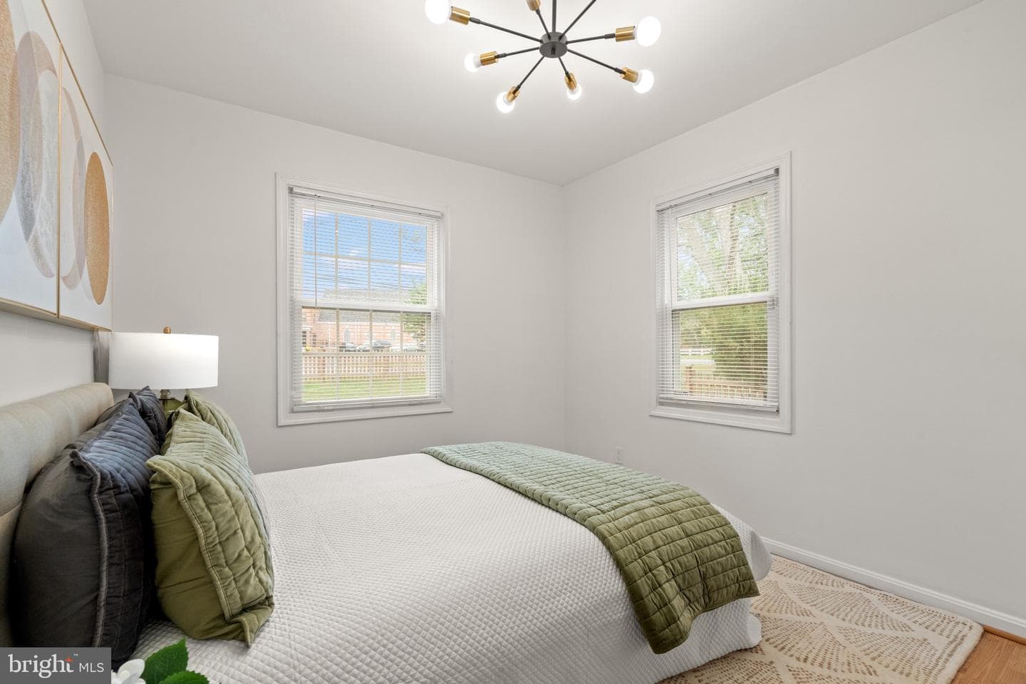 5005 Rosemont Avenue photo 27