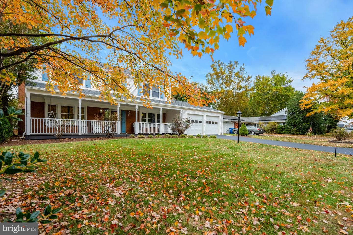 4427 Majestic Lane photo 8