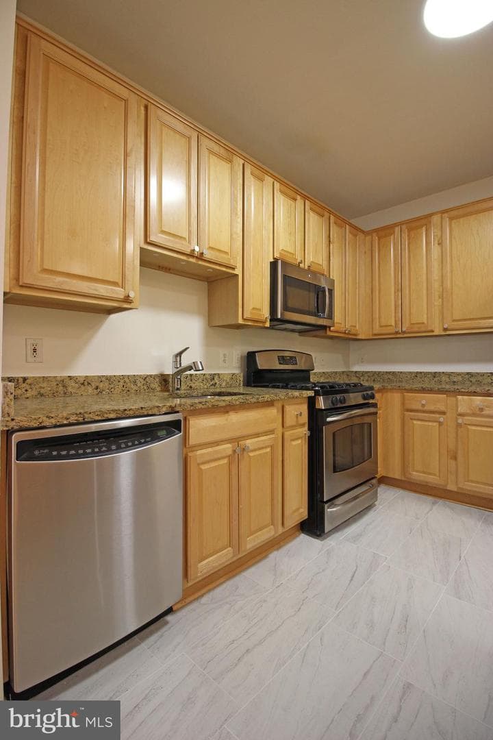 9486 Virginia Center Boulevard #203 photo 4