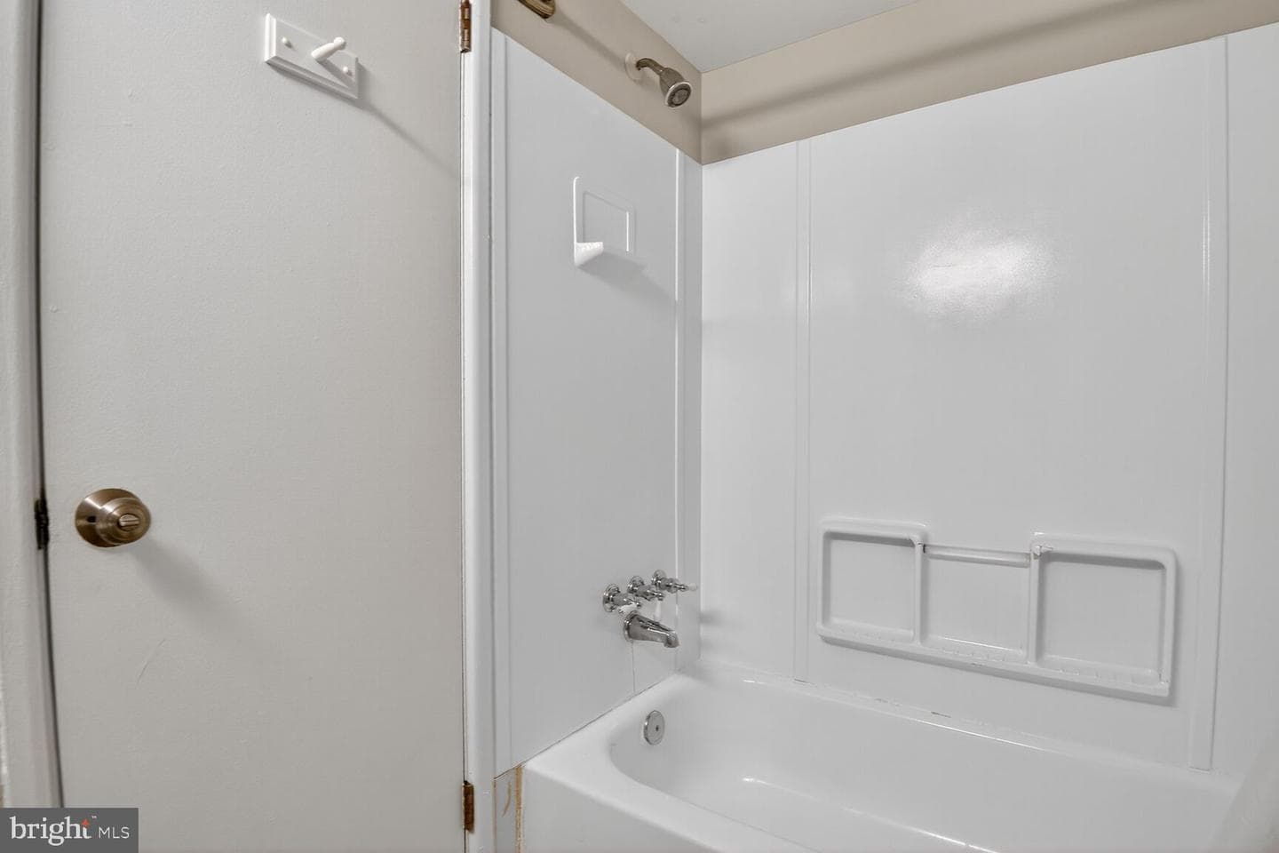 2907 Charing Cross Road #14 photo 15