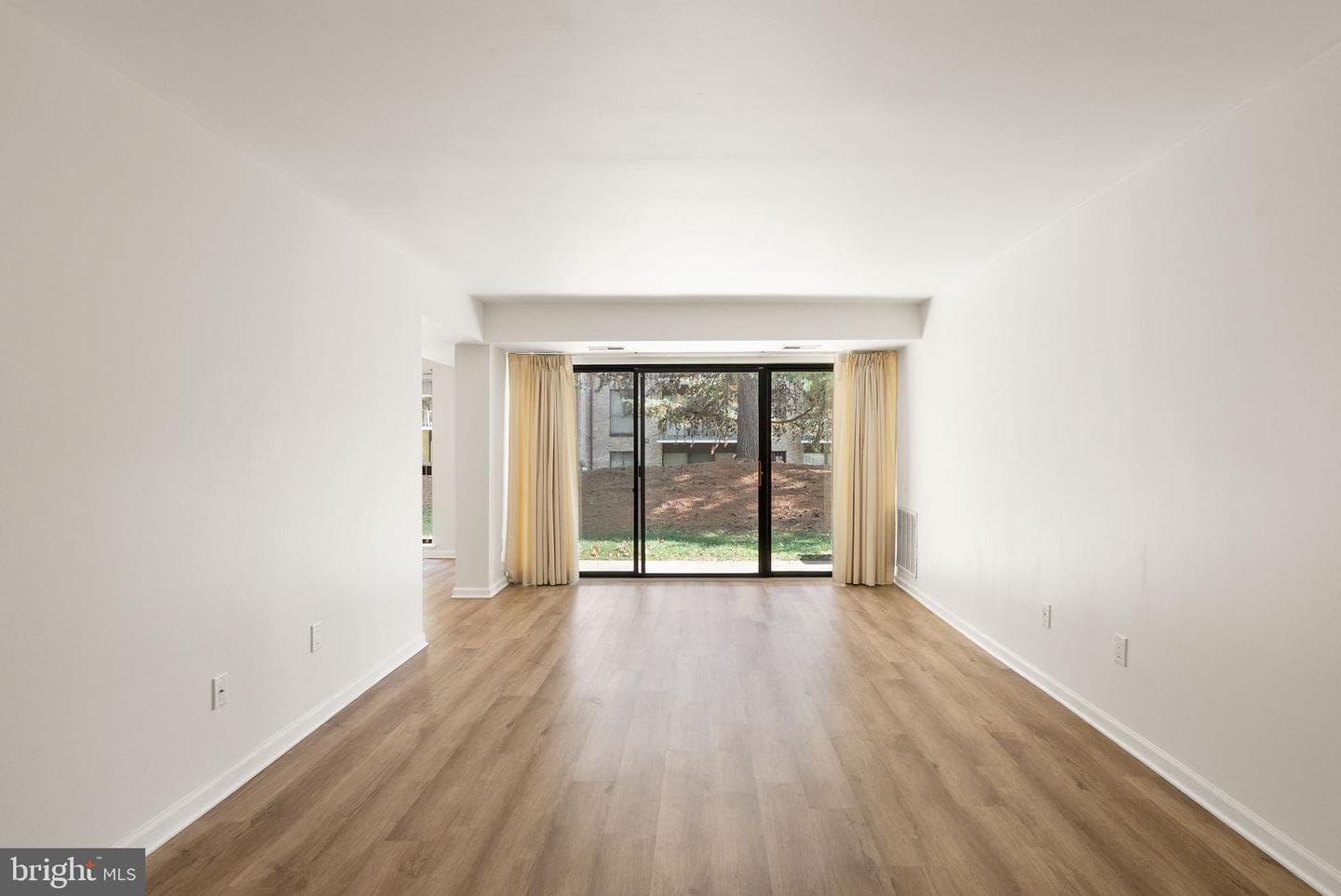 2042 Royal Fern Court #1b photo 22
