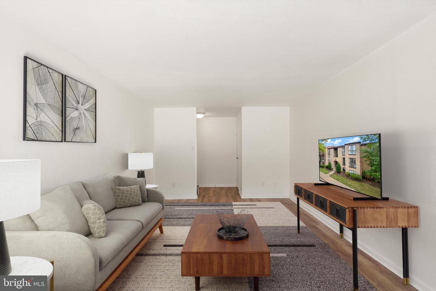 2042 Royal Fern Court #1b photo 3
