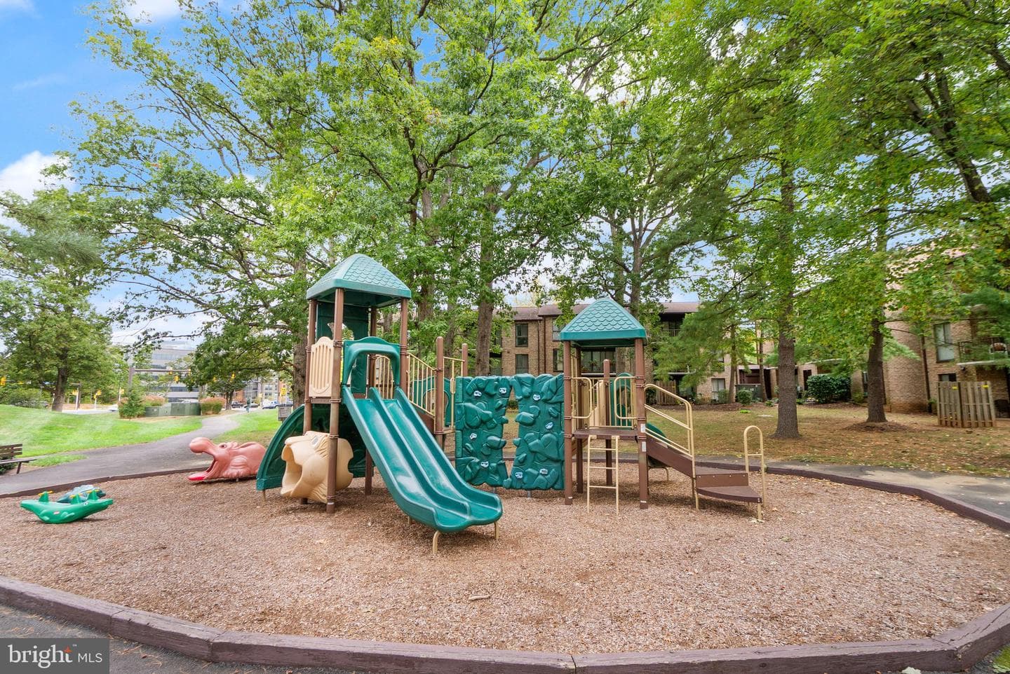 2042 Royal Fern Court #1b photo 35