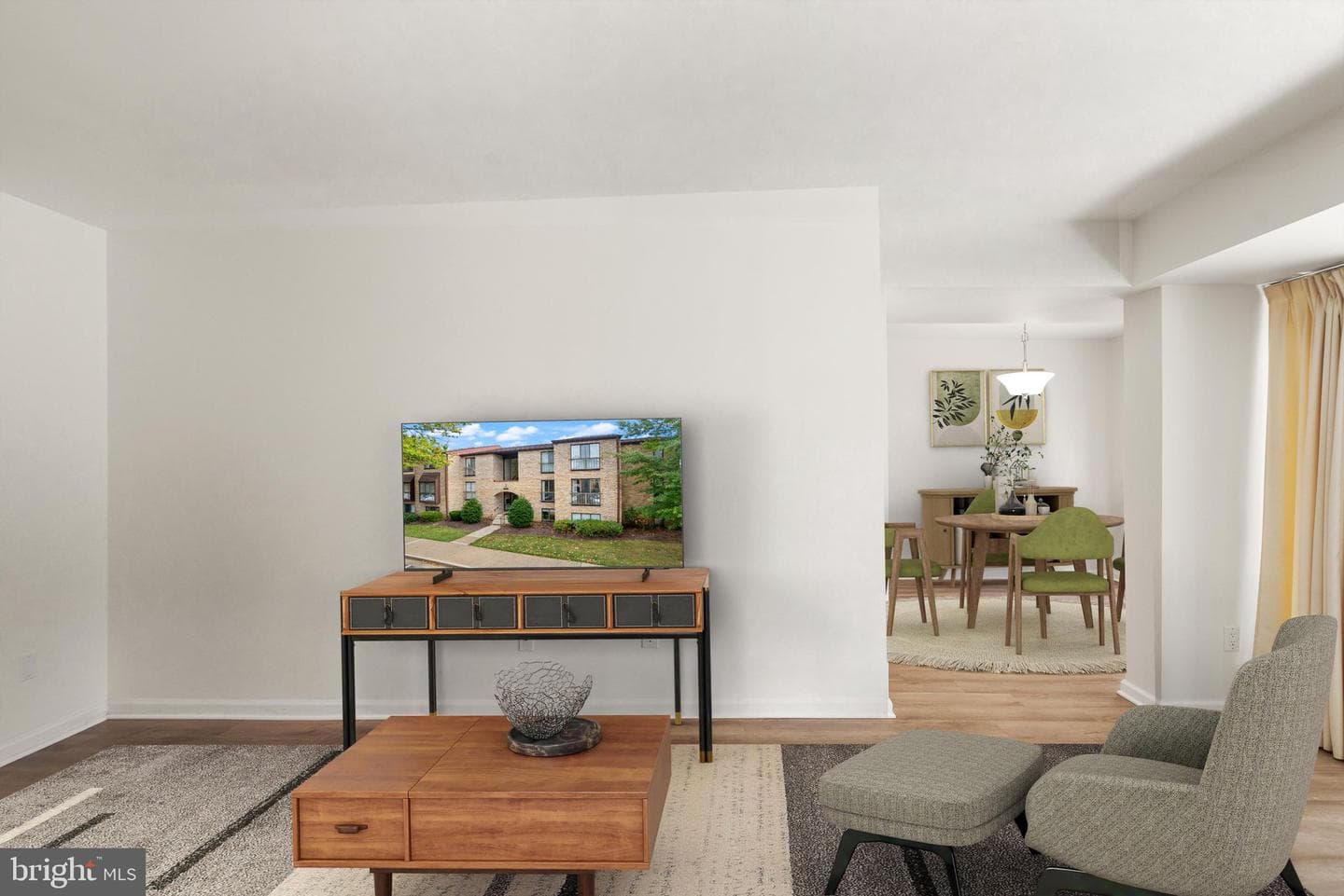 2042 Royal Fern Court #1b photo 4