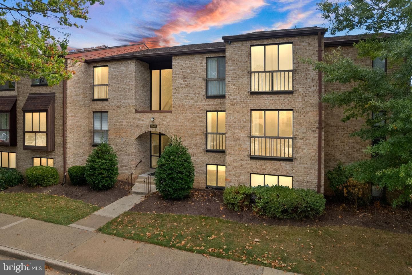 2042 Royal Fern Court #1b photo 51
