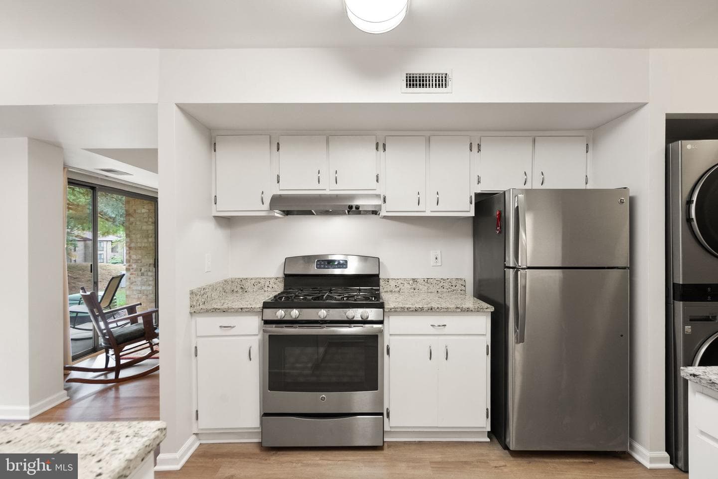 2042 Royal Fern Court #1b photo 8