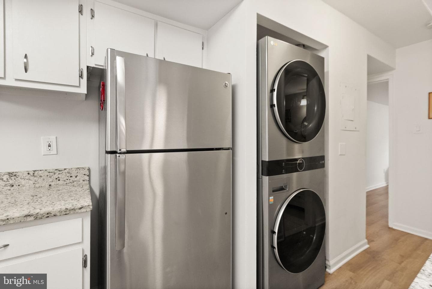 2042 Royal Fern Court #1b photo 9