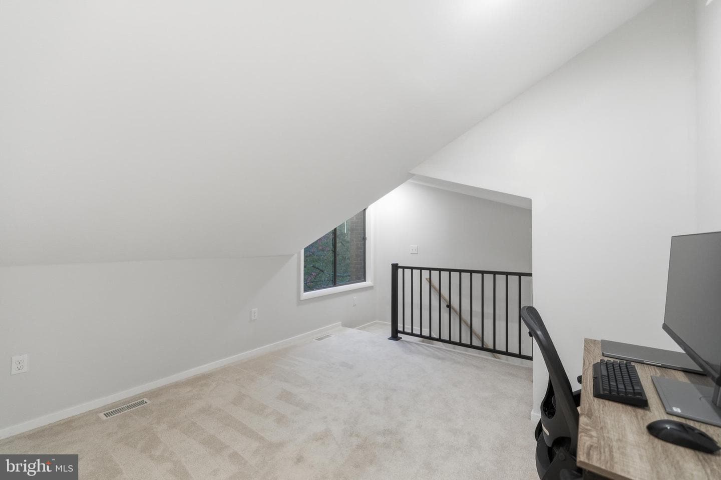 11933 Escalante Court photo 32