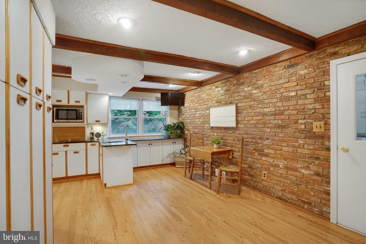 4217 N Valiant Court photo 27