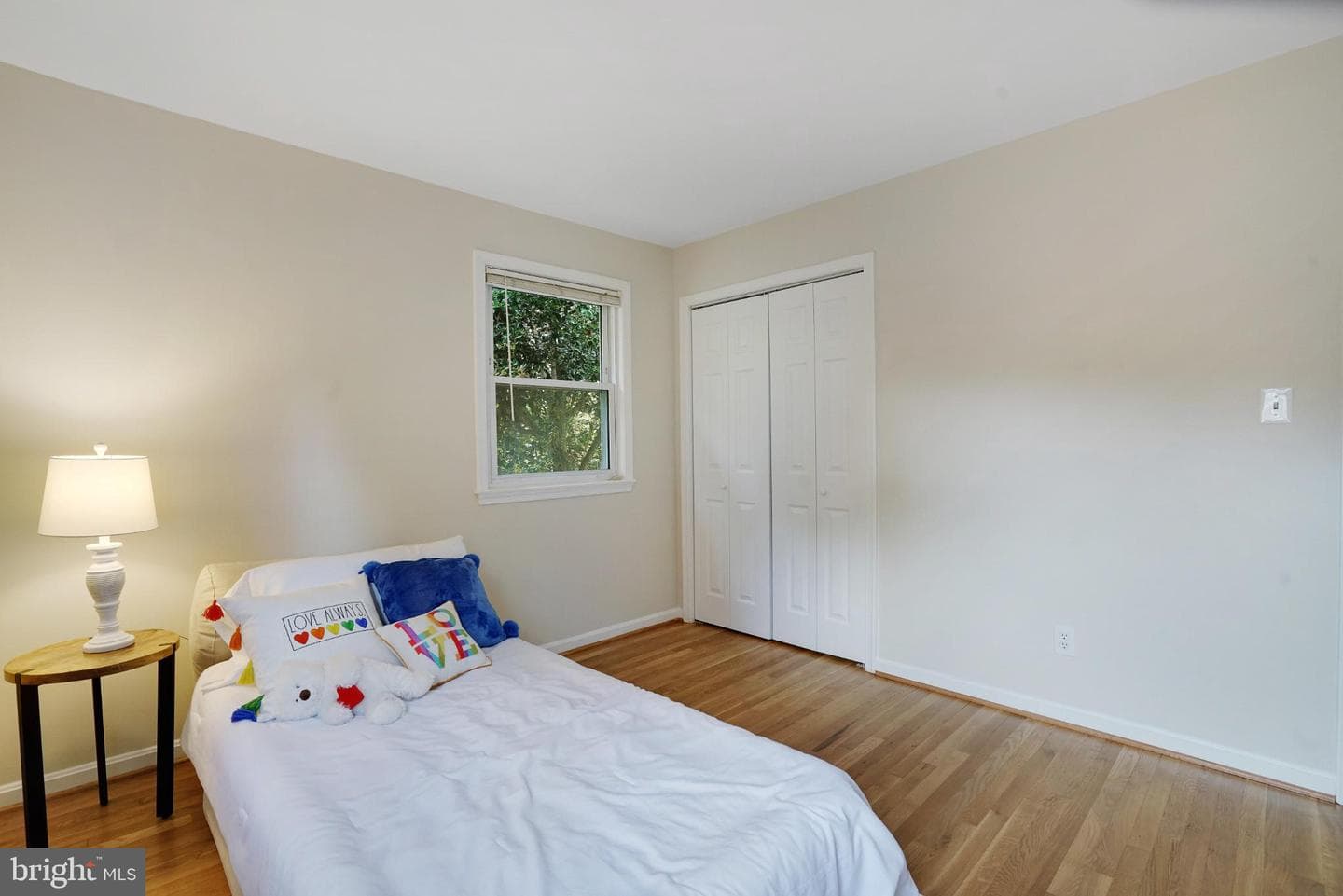 4217 N Valiant Court photo 38