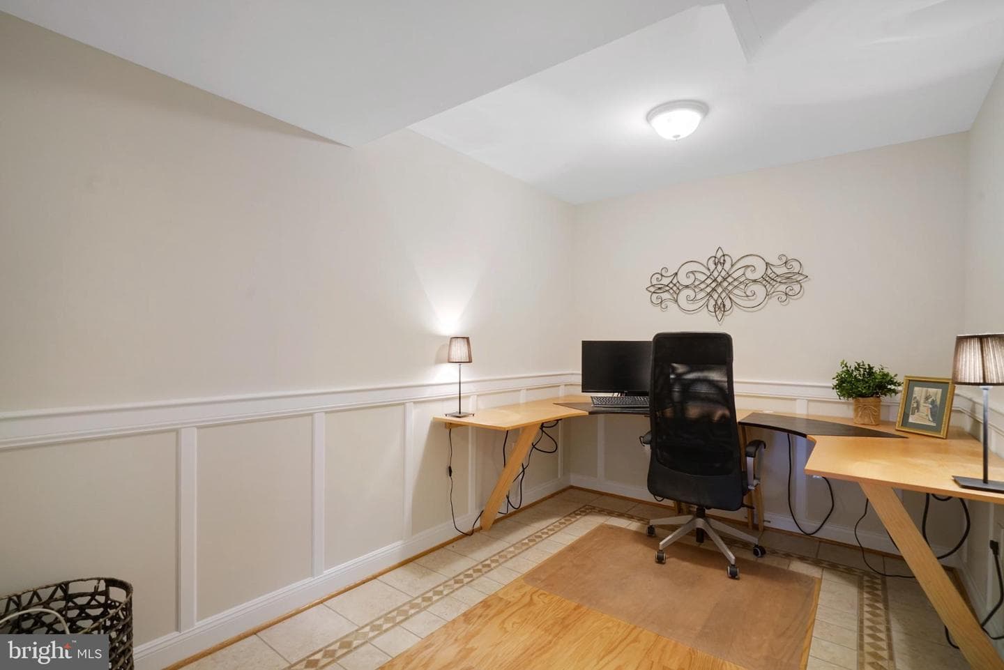 4217 N Valiant Court photo 54